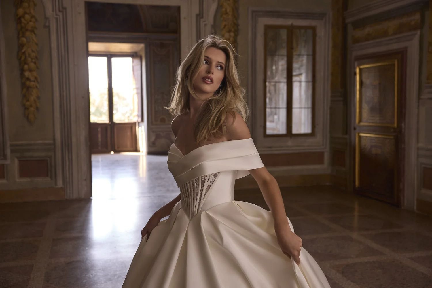 Veni Infantino sophisticated statement wedding dress
